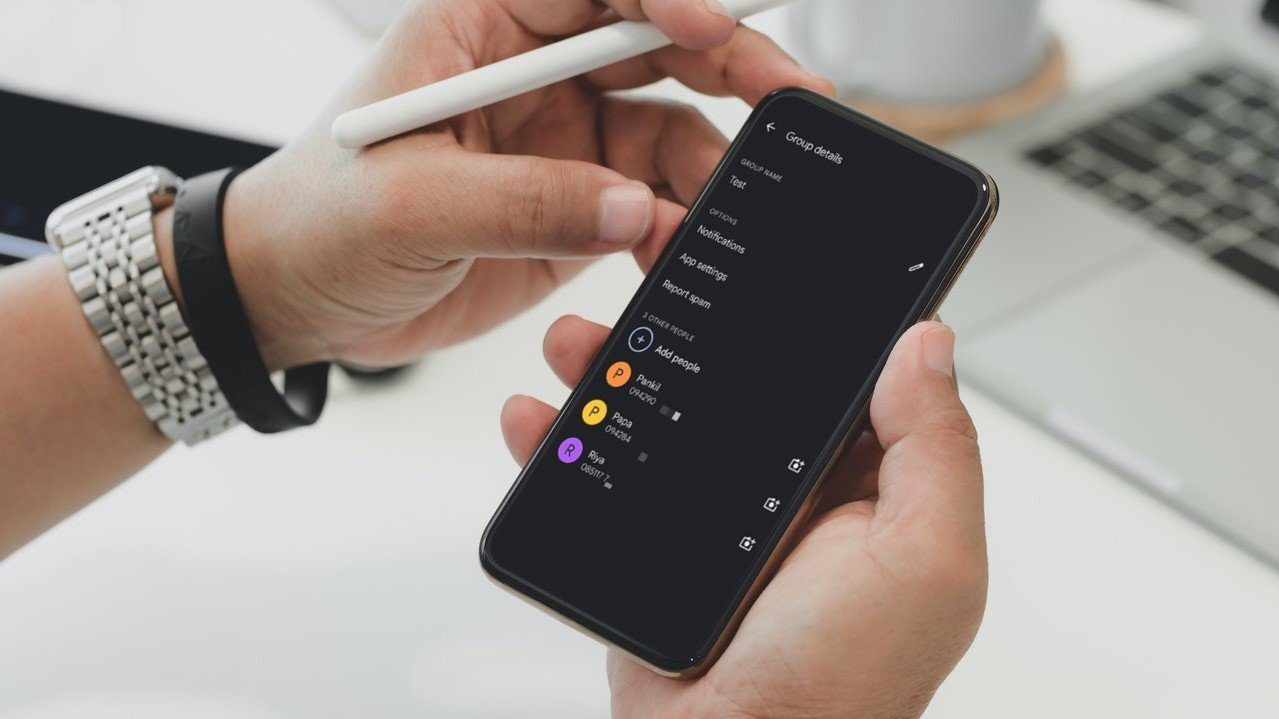 How to Send Group Texts from Android and iPhone