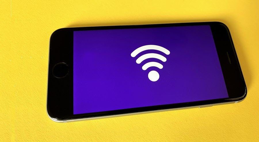 Should You Leave Wi-Fi On on Your Smartphone